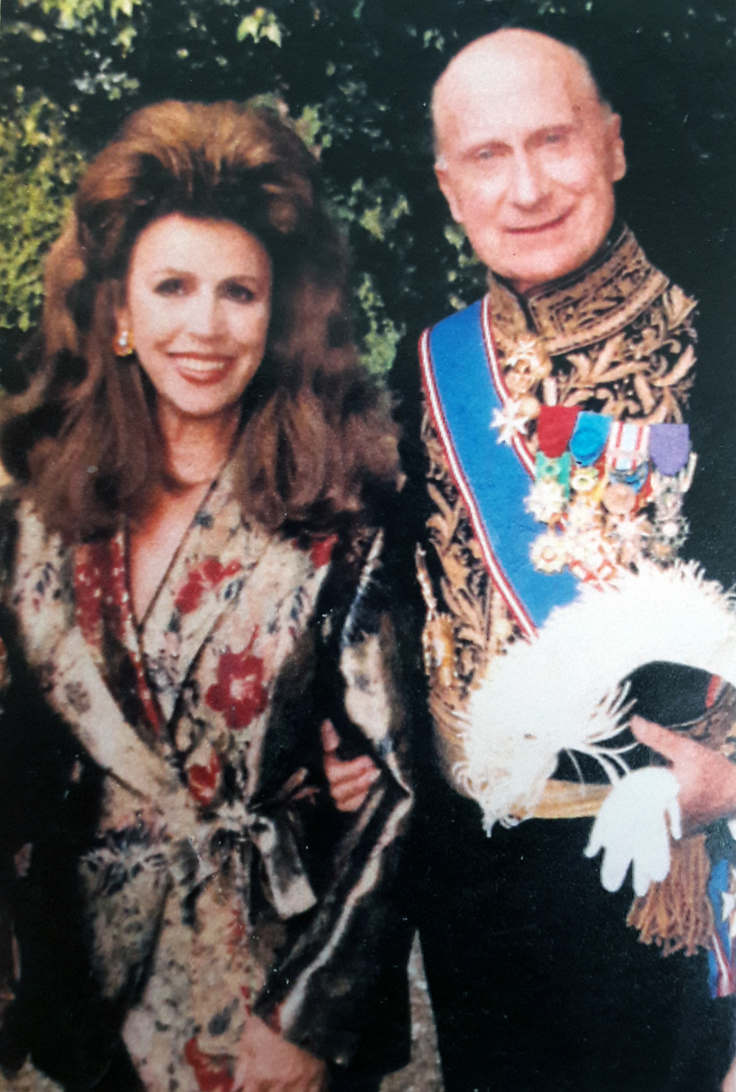 Bernard Dorin, son Excellence, l'Ambassadeur de France et Elyane Jacobs